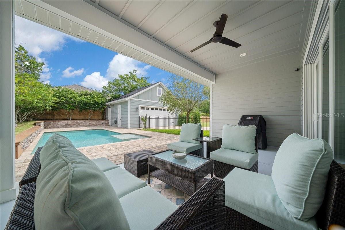 WOODFIELD XING - Residential