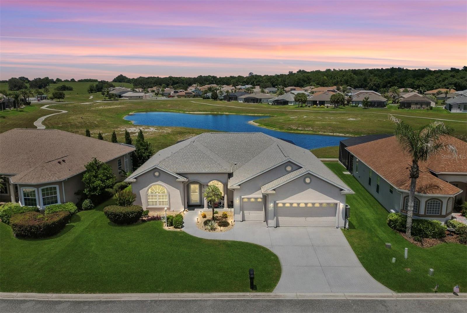 STONECREST - Residential