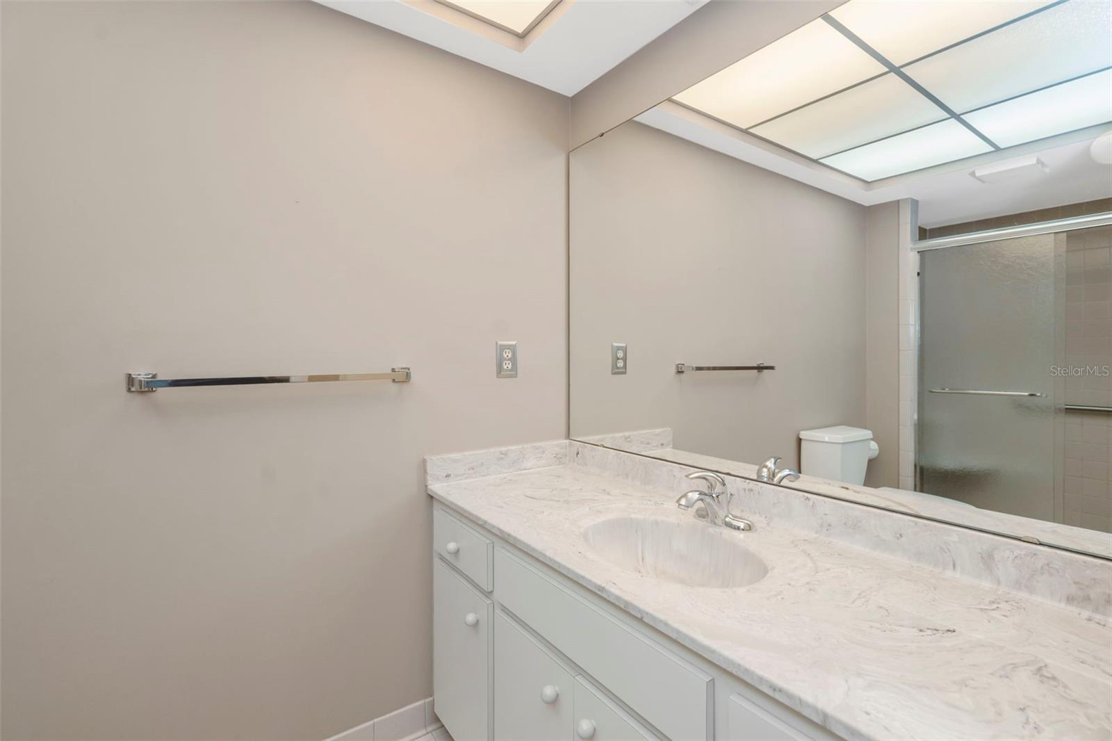 GLEN OAKS MANOR HOMES - Residential