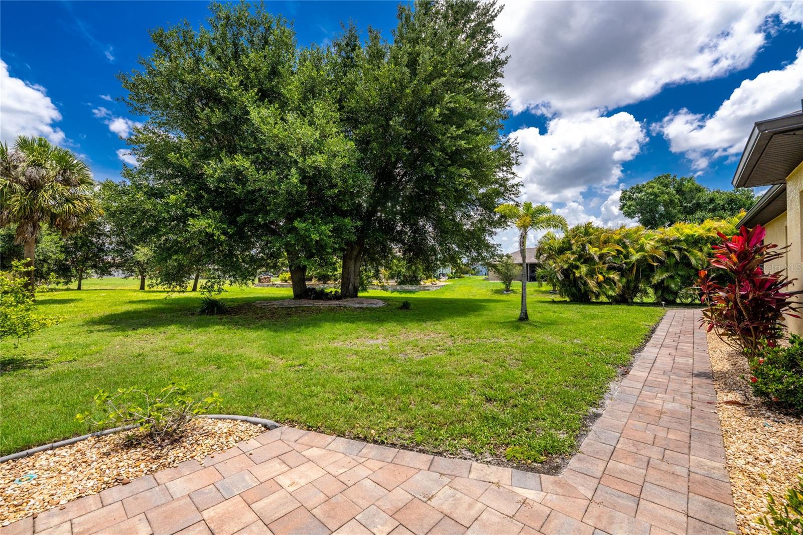 PUNTA GORDA ISLES SEC 20 - Residential