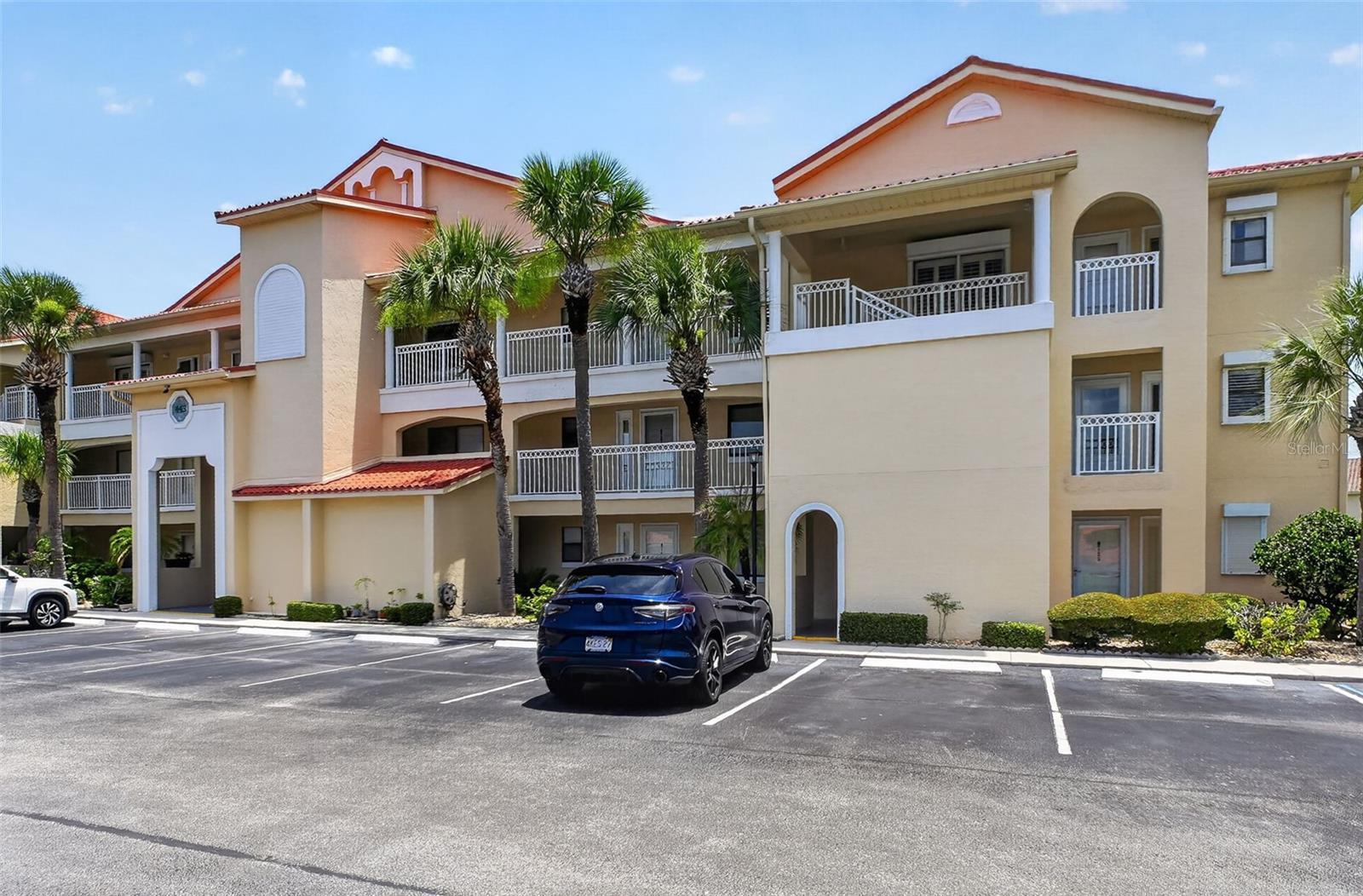 BOUCHELLE ISLAND CONDO - Residential