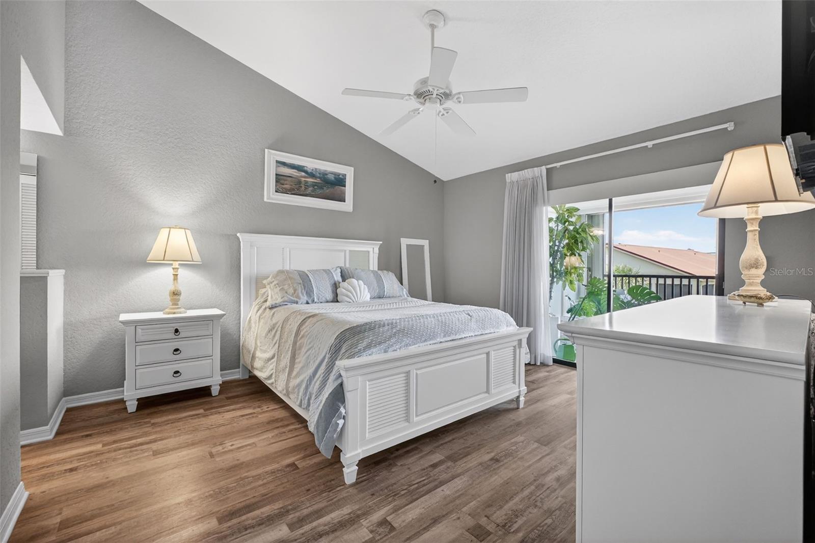BOUCHELLE ISLAND CONDO - Residential
