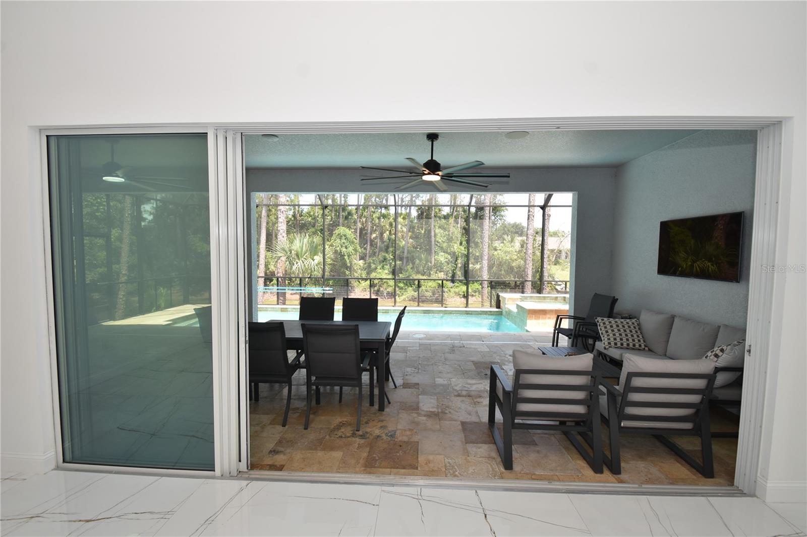 BELLE TERRE - Residential Lease