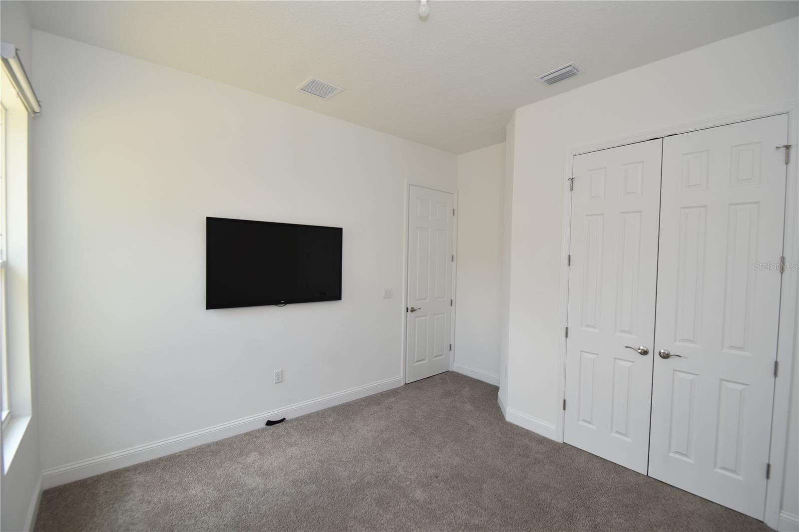 BELLE TERRE - Residential Lease