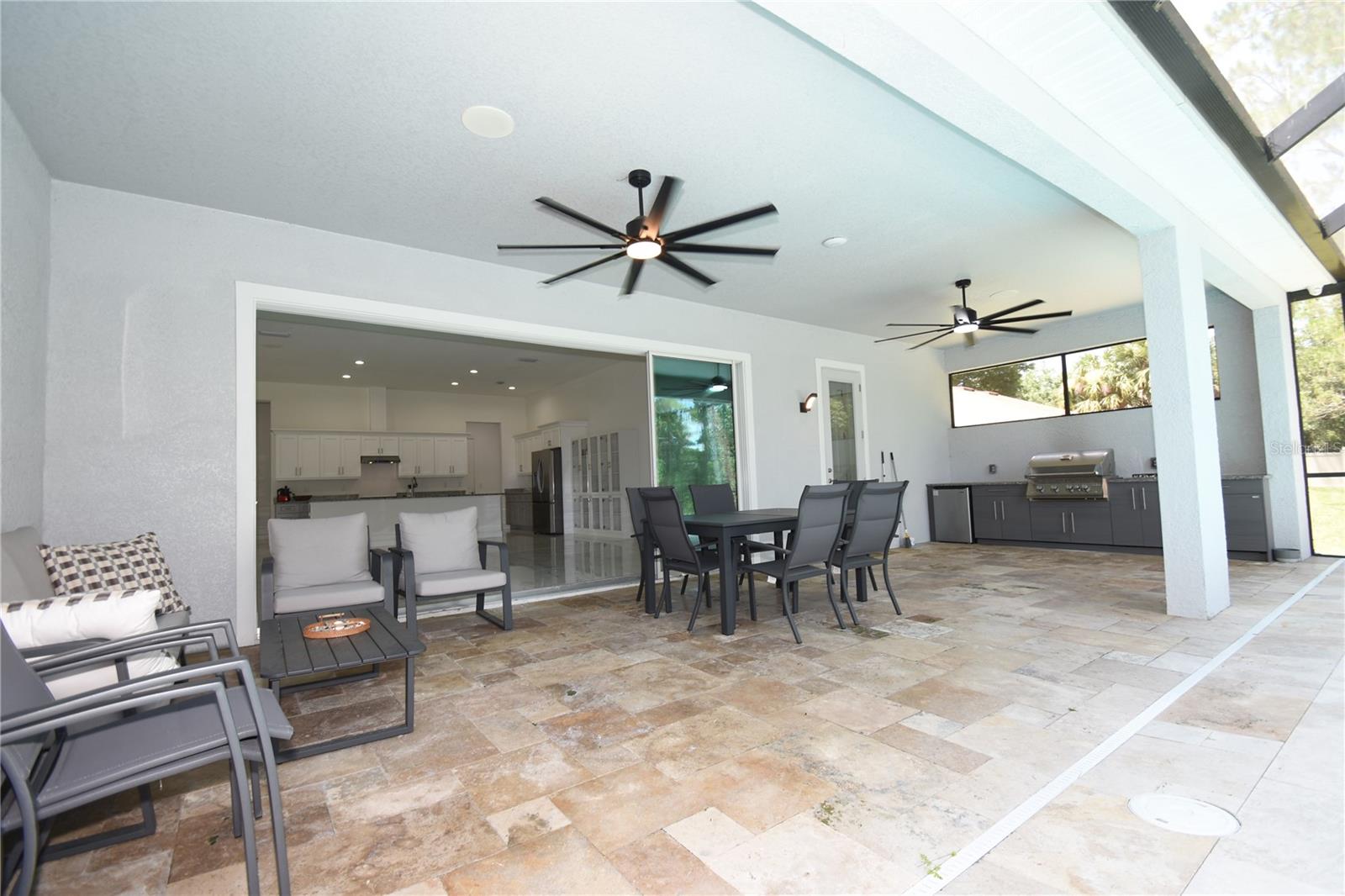 BELLE TERRE - Residential Lease