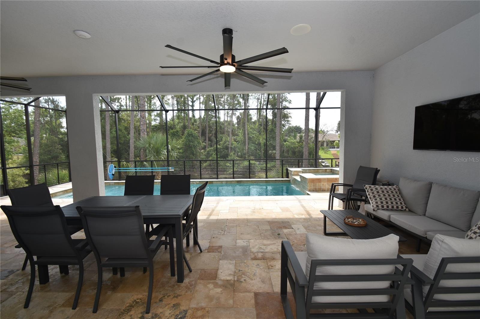 BELLE TERRE - Residential Lease