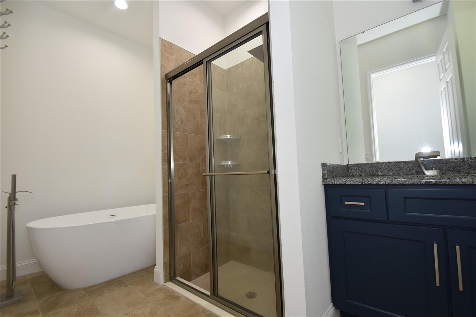 BELLE TERRE - Residential Lease