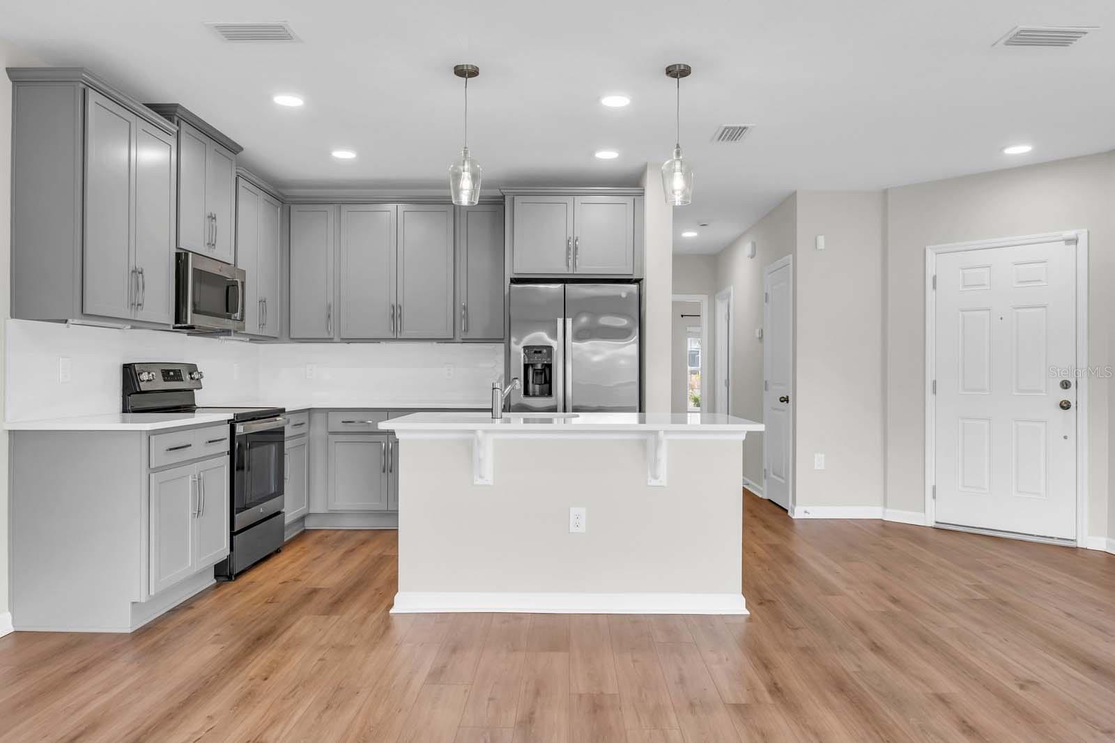TYSON RANCH TWNHMS - Residential