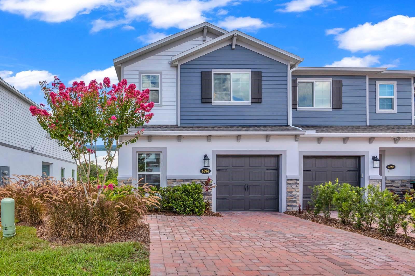 TYSON RANCH TWNHMS - Residential