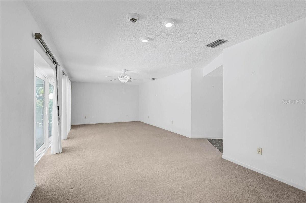 WHITFIELD ESTATES - Residential