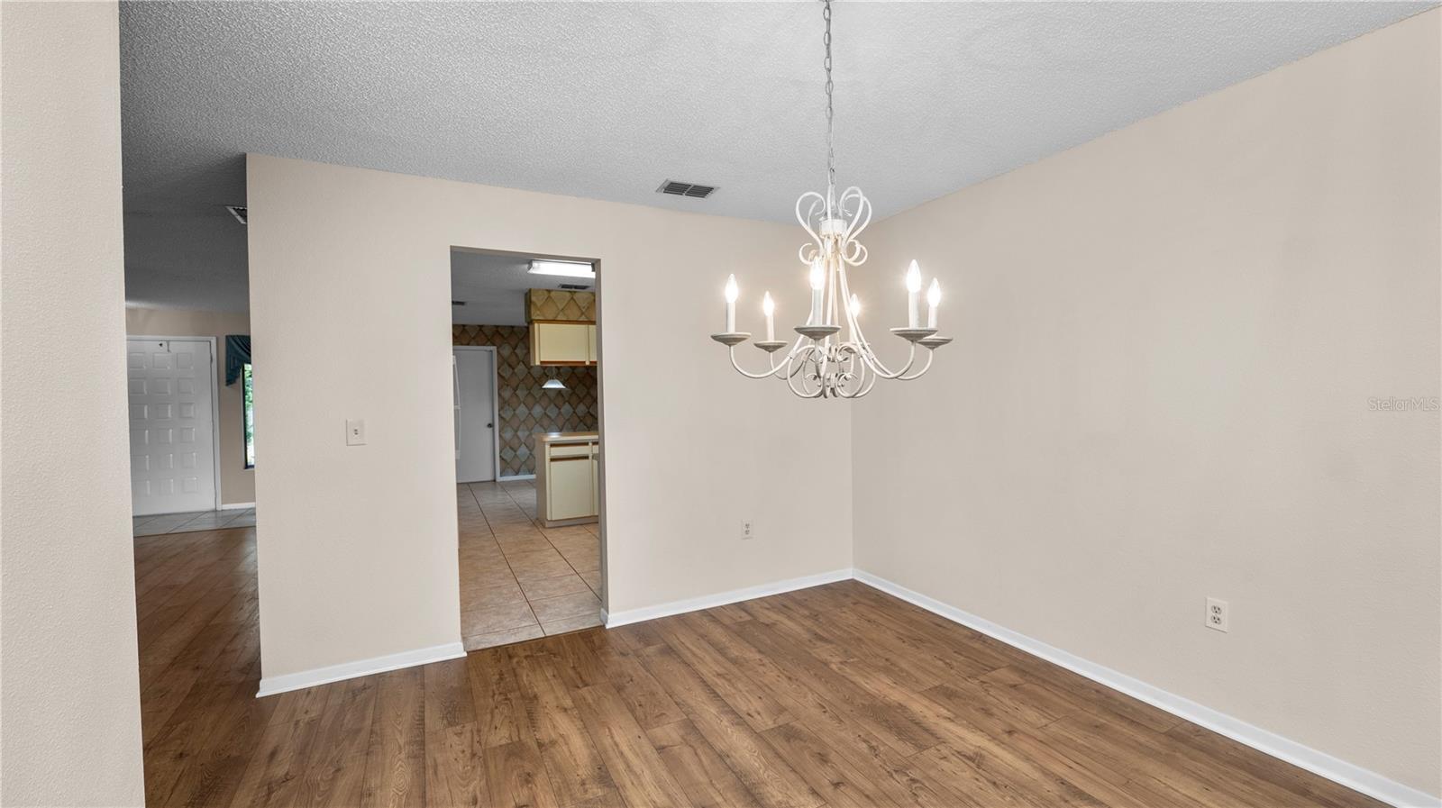 CANYON LAKE VILLAS - Residential
