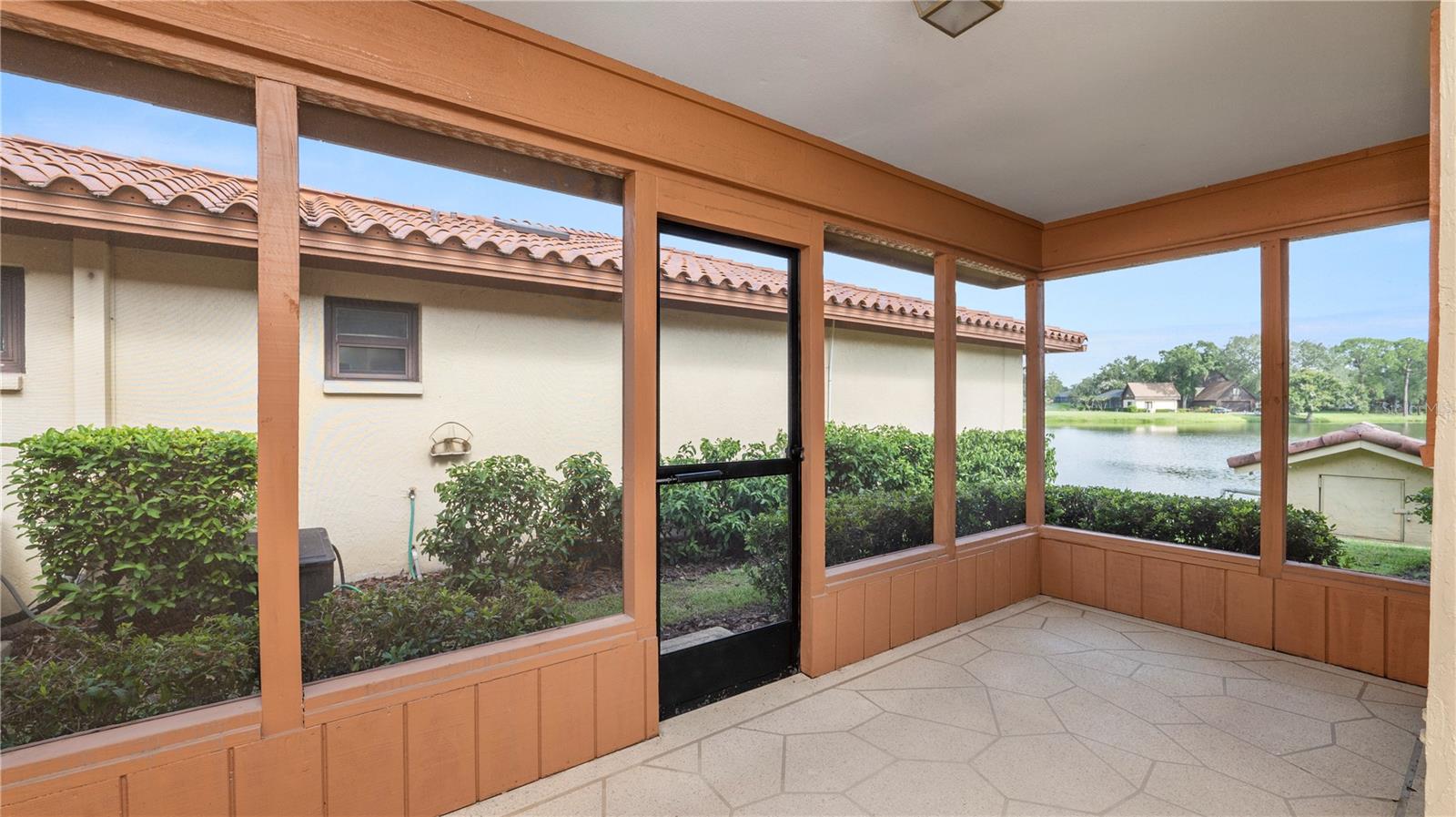 CANYON LAKE VILLAS - Residential