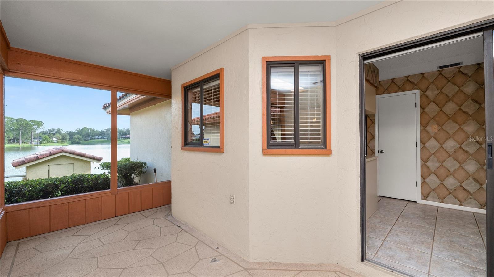 CANYON LAKE VILLAS - Residential