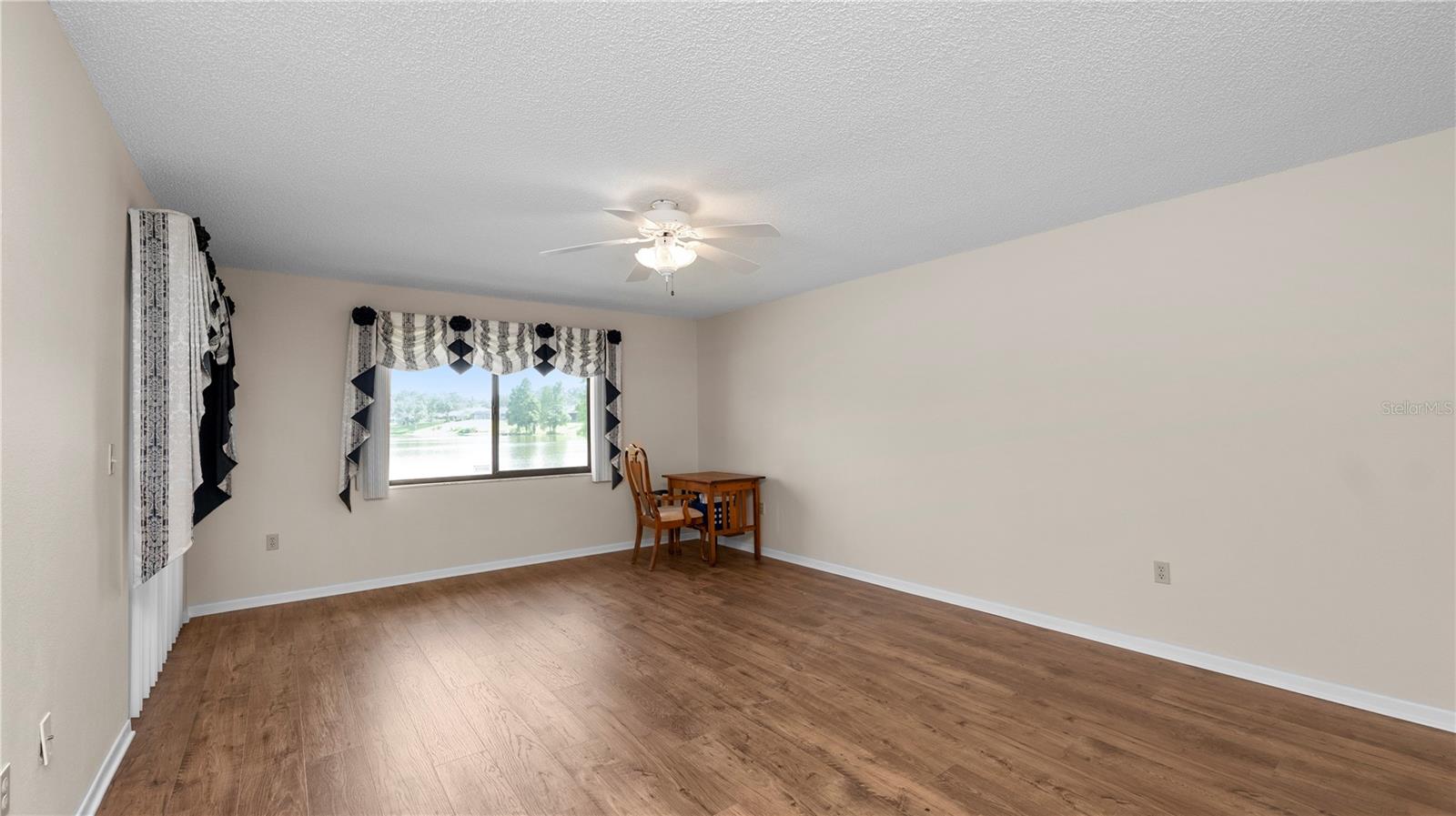 CANYON LAKE VILLAS - Residential