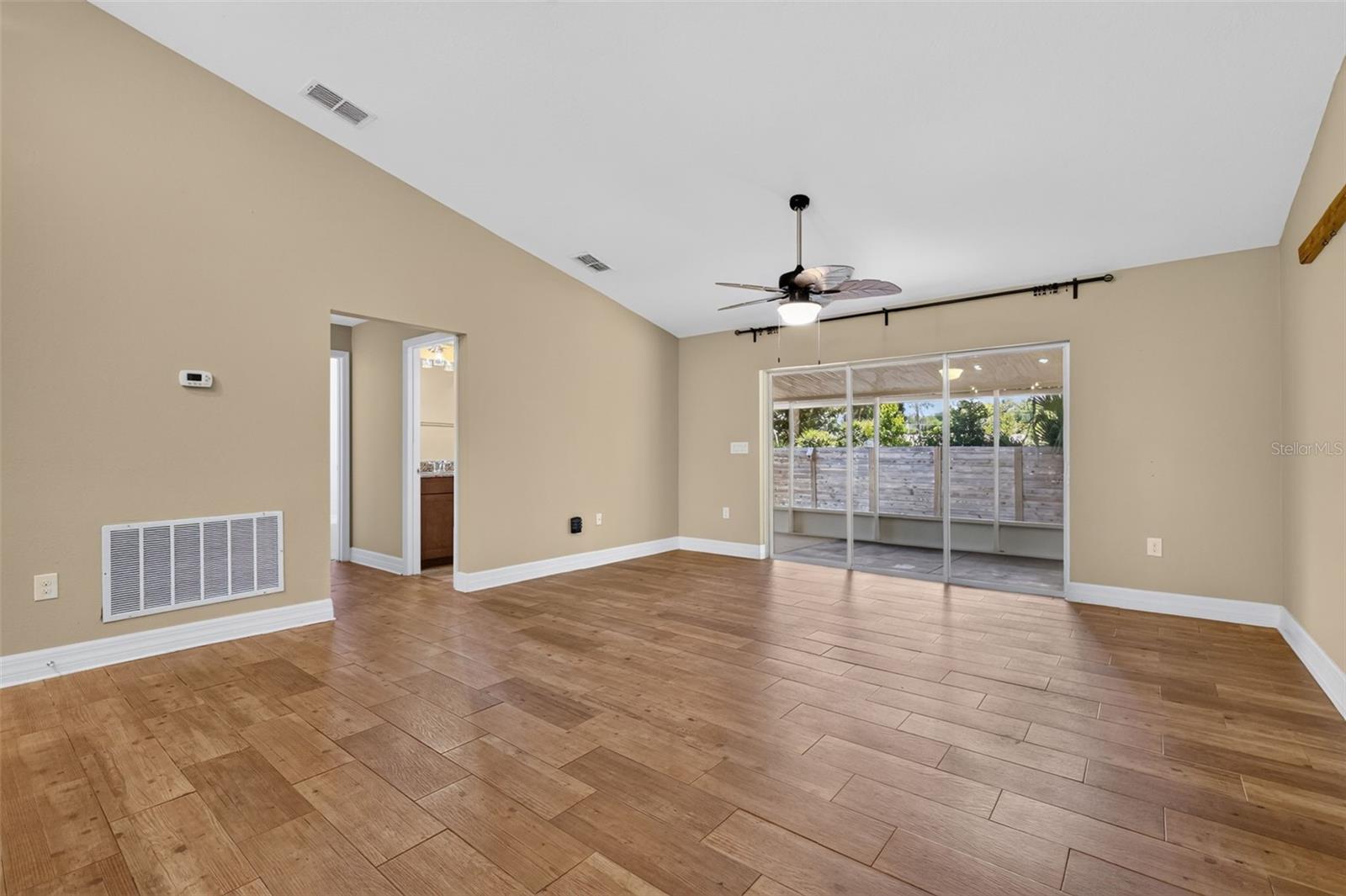 OAK PARK - Residential