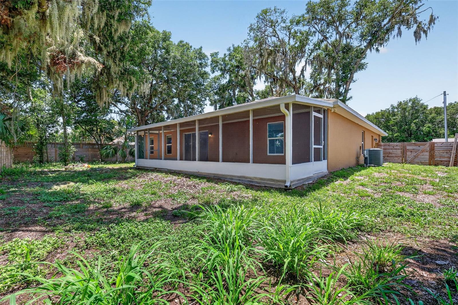 OAK PARK - Residential