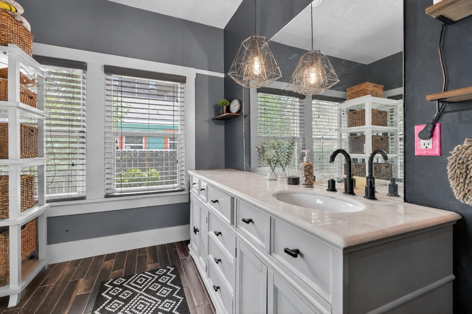 BRONX - Residential