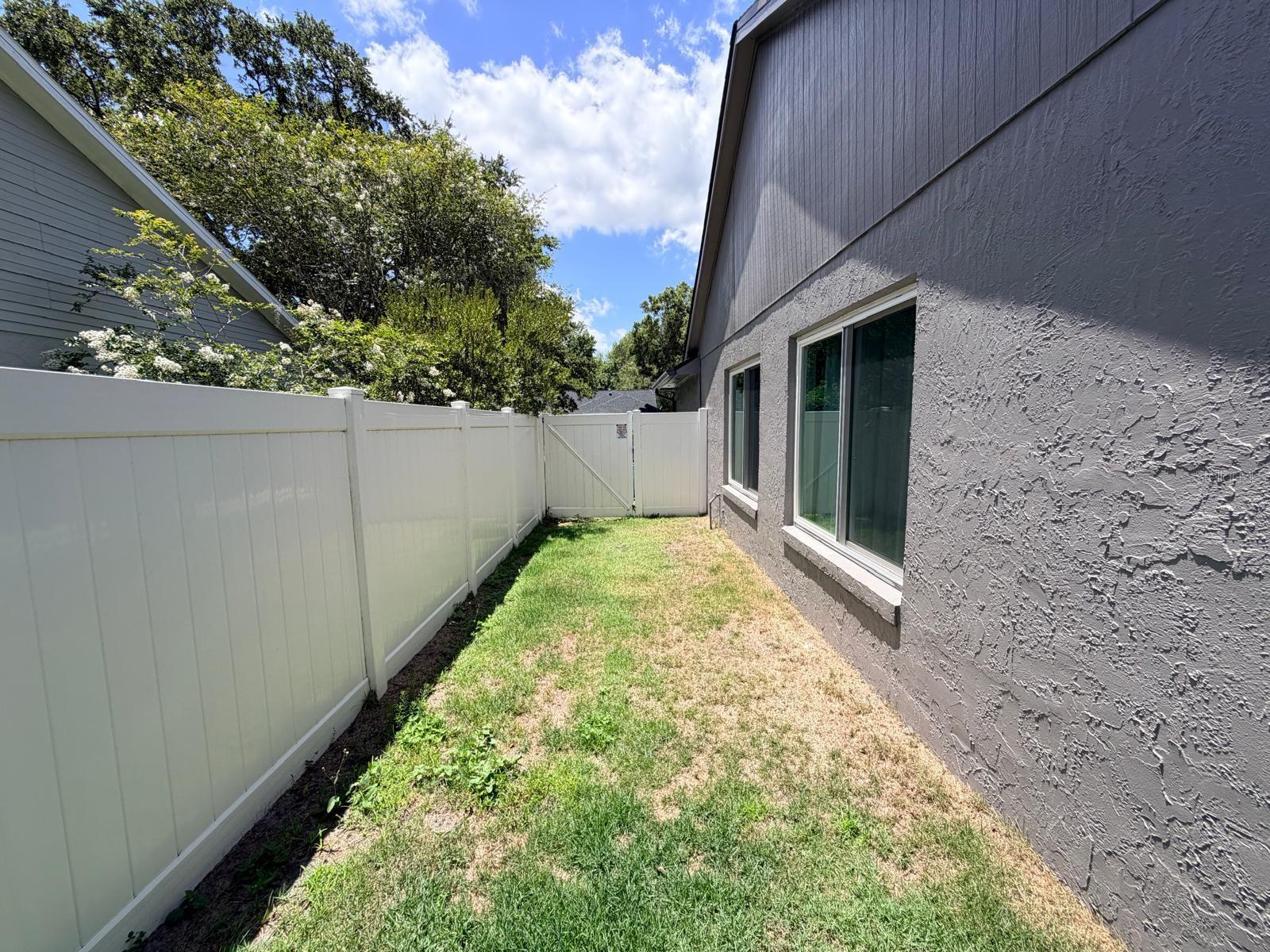 ALAFAYA WOODS PH 10 - Residential