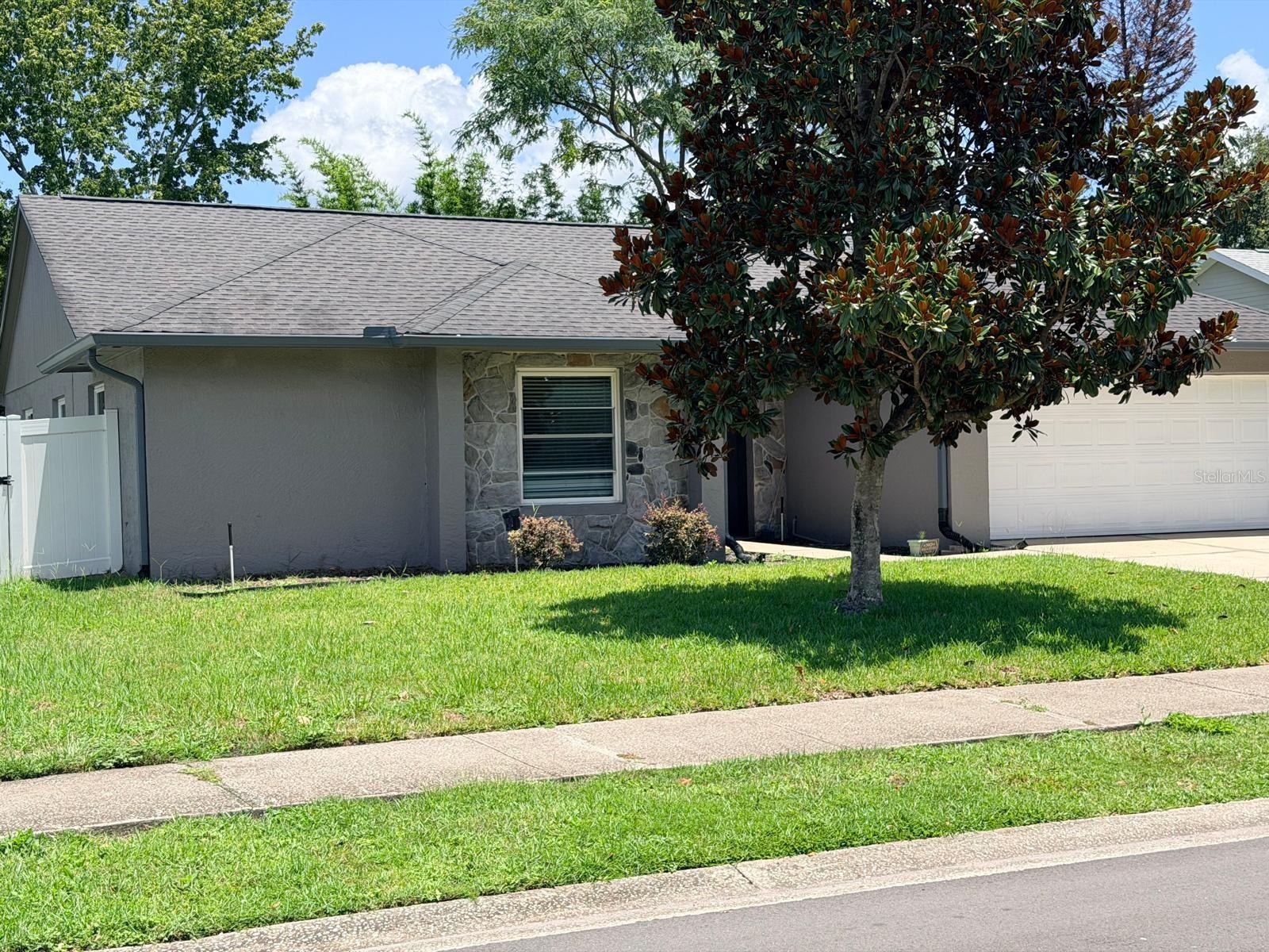 ALAFAYA WOODS PH 10 - Residential