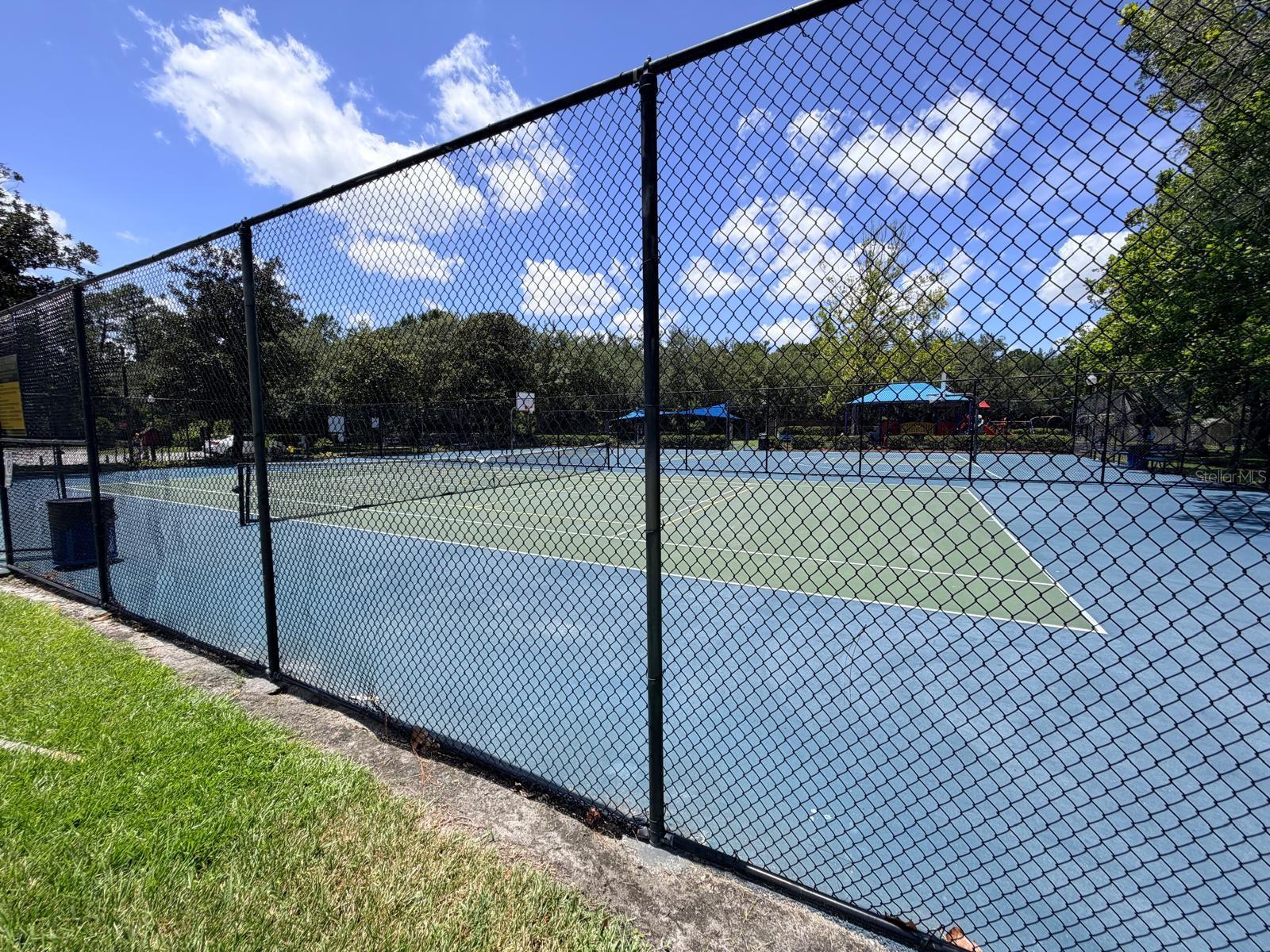 ALAFAYA WOODS PH 10 - Residential
