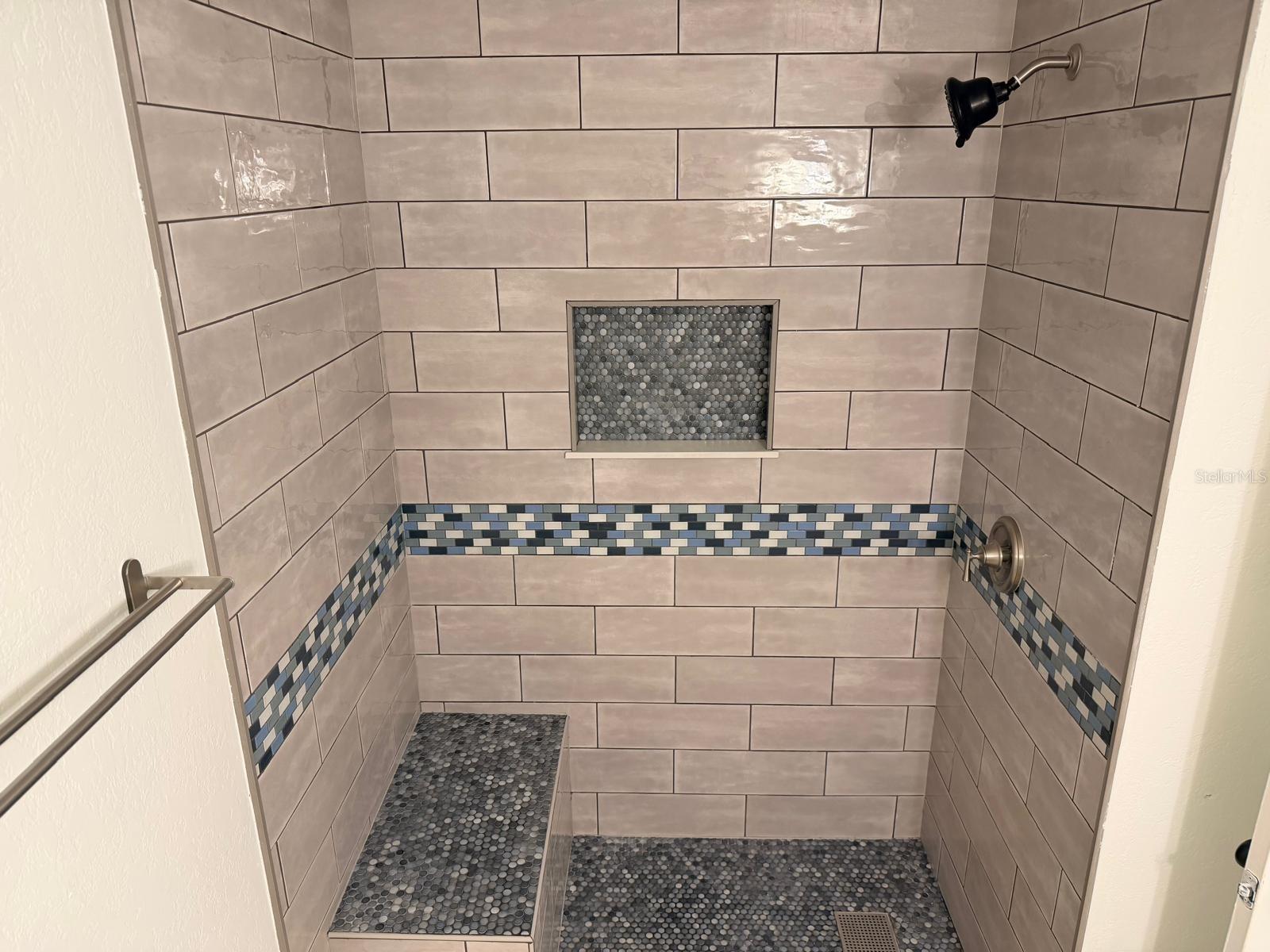 ALAFAYA WOODS PH 10 - Residential
