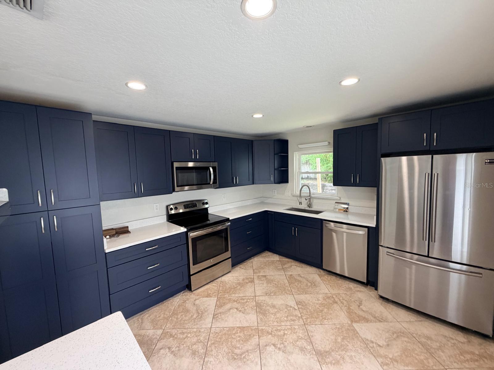 ALAFAYA WOODS PH 10 - Residential