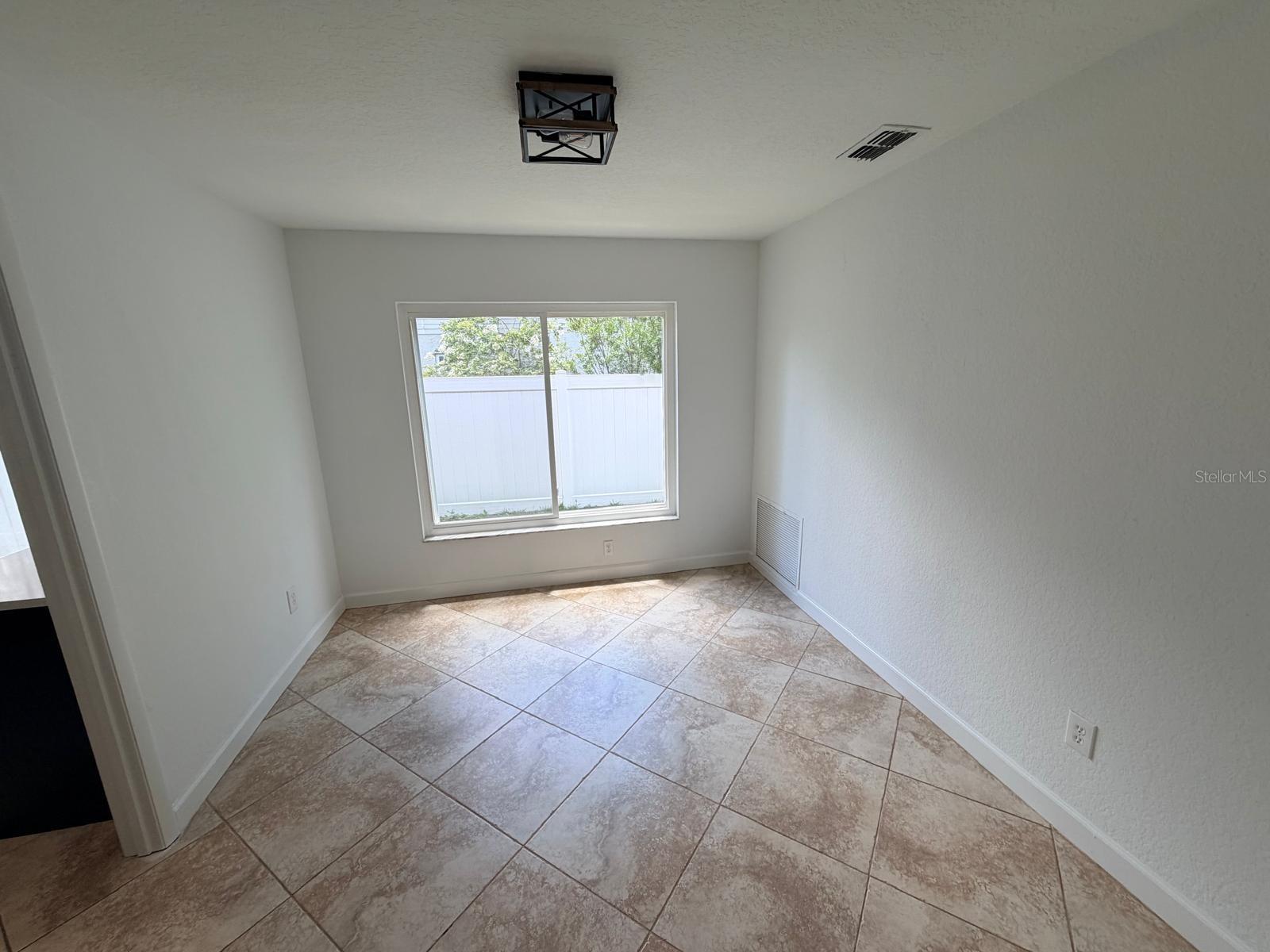 ALAFAYA WOODS PH 10 - Residential