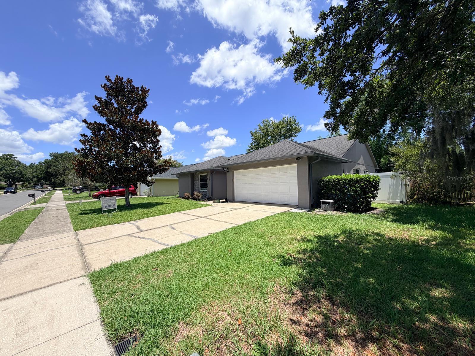 ALAFAYA WOODS PH 10 - Residential