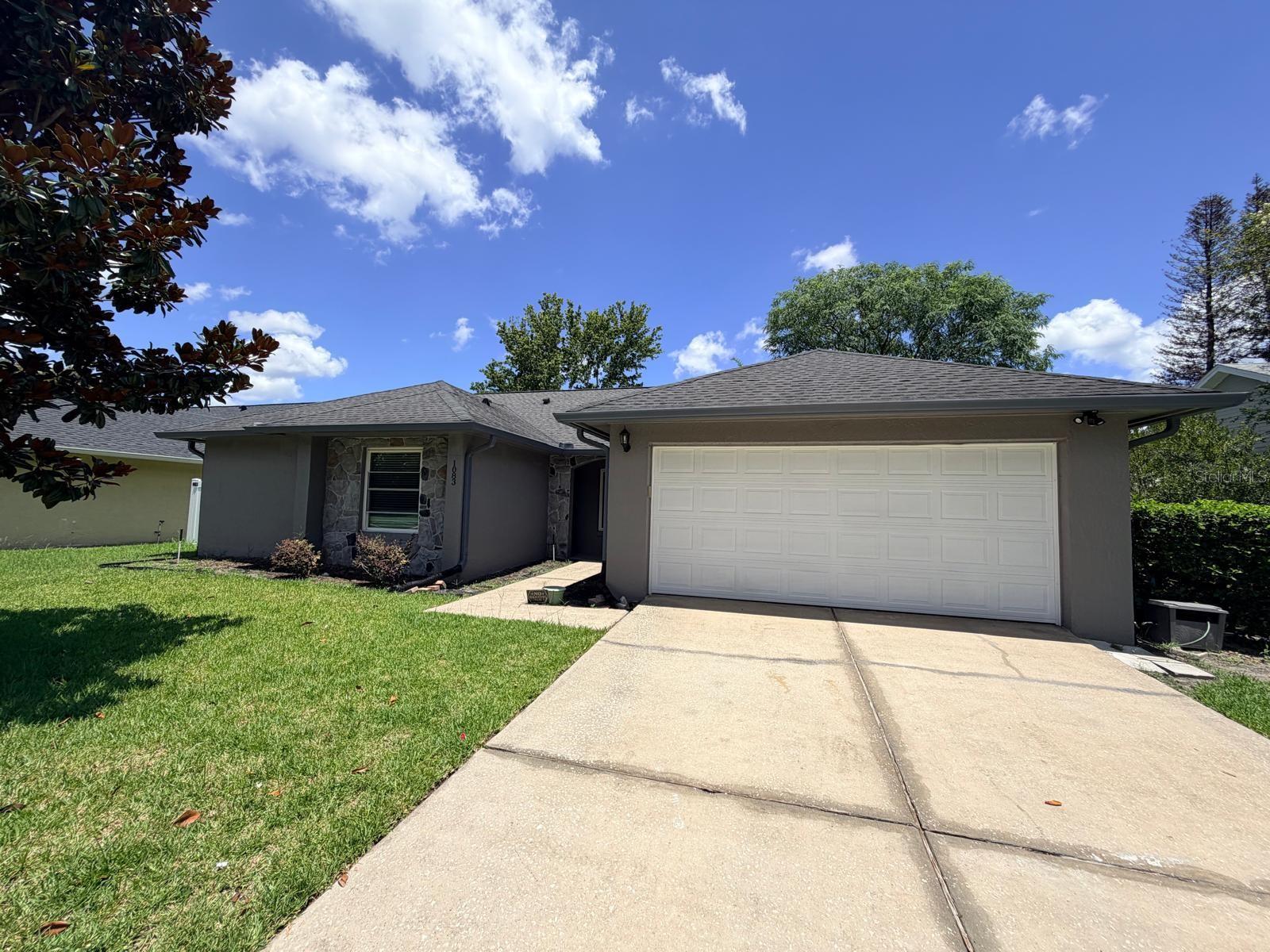 ALAFAYA WOODS PH 10 - Residential