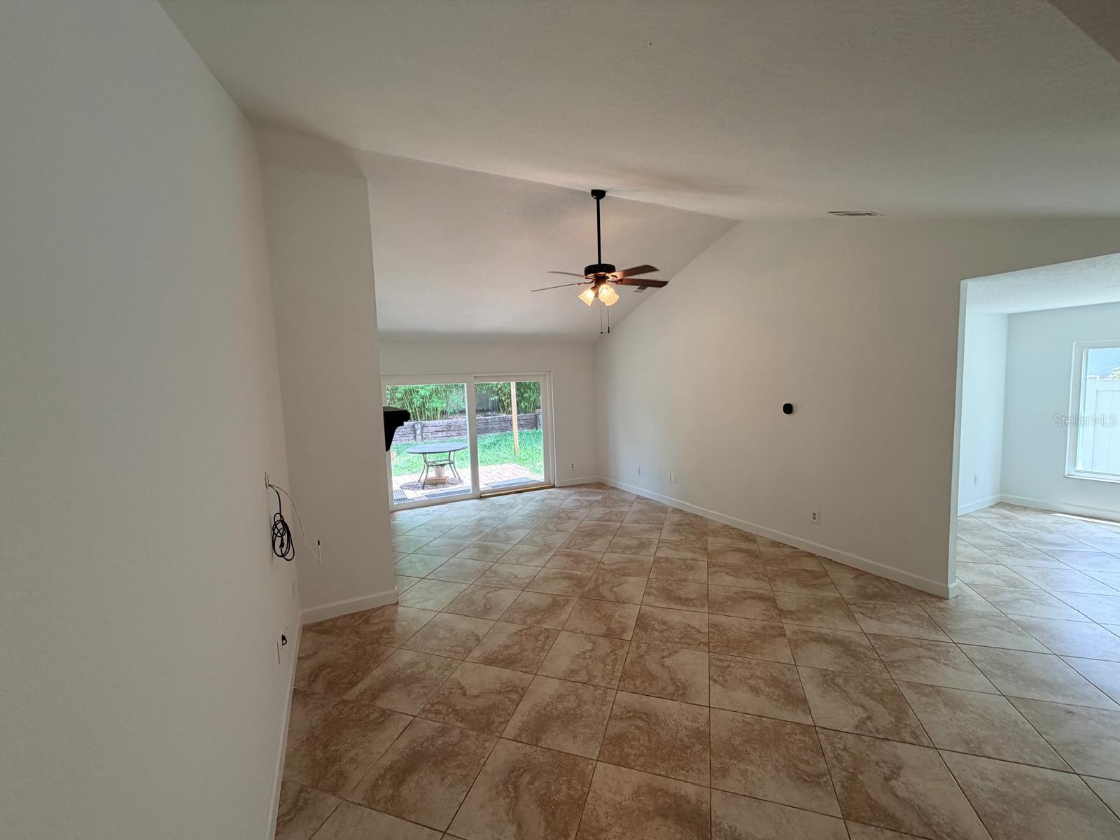 ALAFAYA WOODS PH 10 - Residential