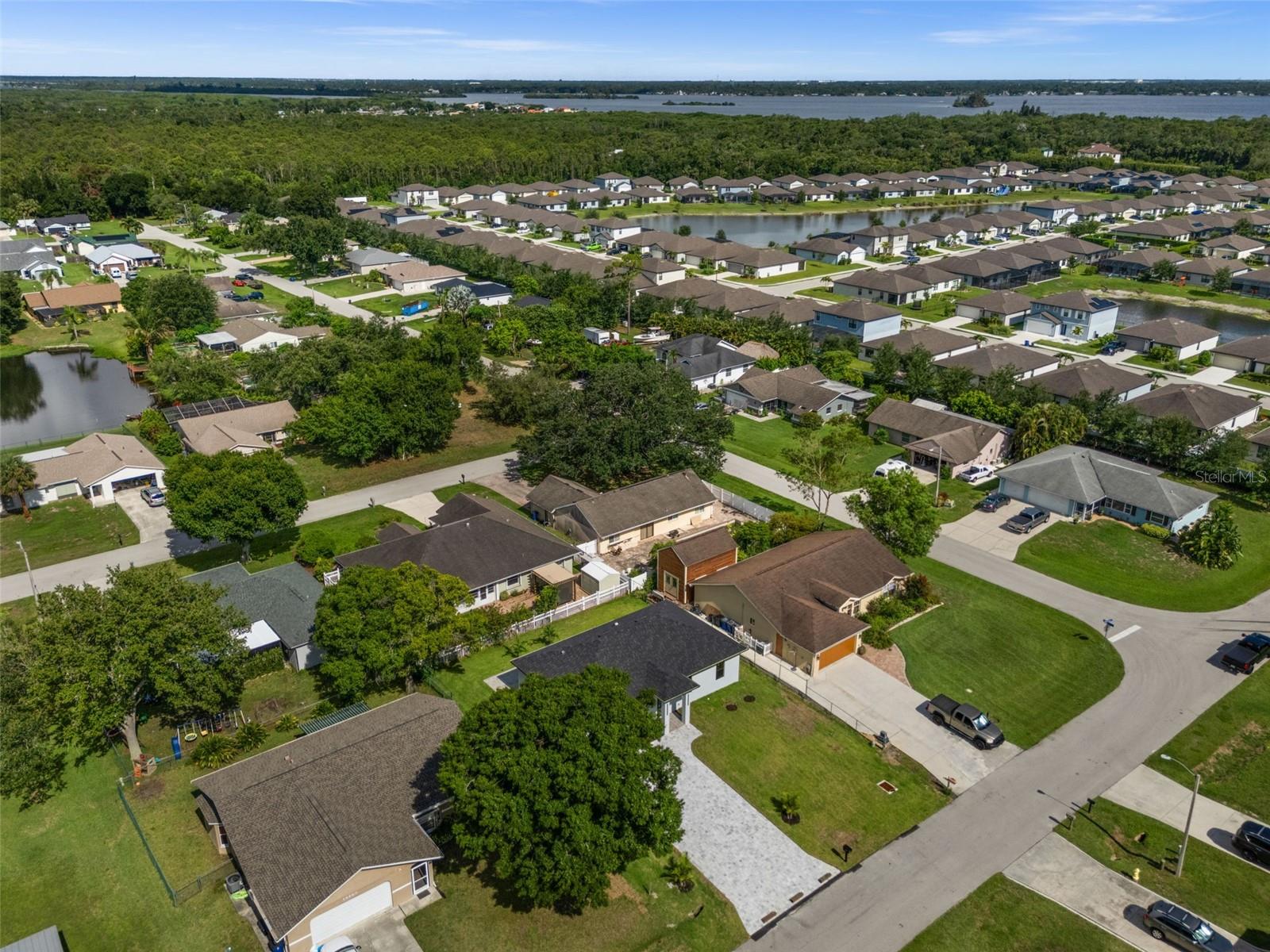 BAYSHORE ESTATES - Residential