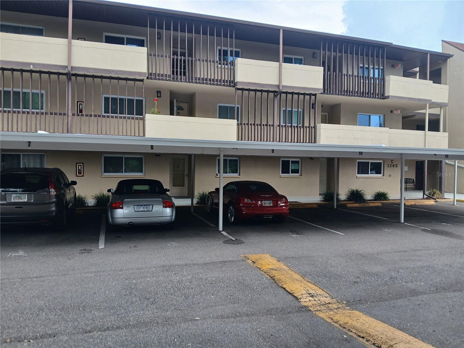 SUNSHINE TERRACE CONDO - Residential Lease