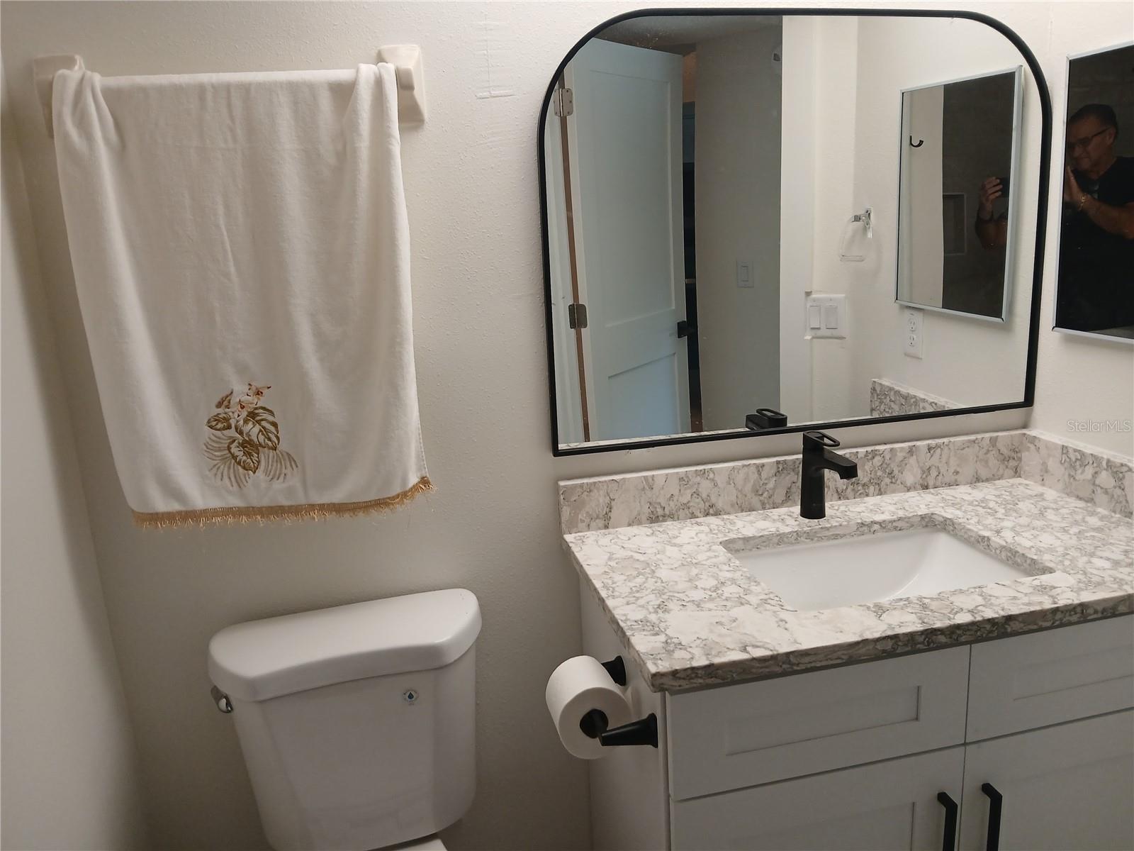 SUNSHINE TERRACE CONDO - Residential Lease