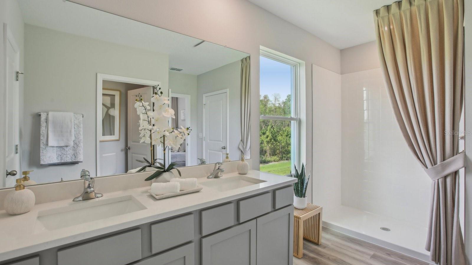 SUMMIT VIEW - Residential