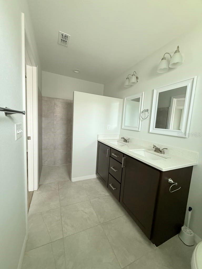 MARION OAKS UN 10 - Residential