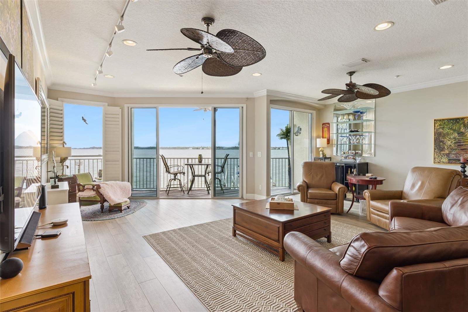 SEASIDE ESTATES - Residential