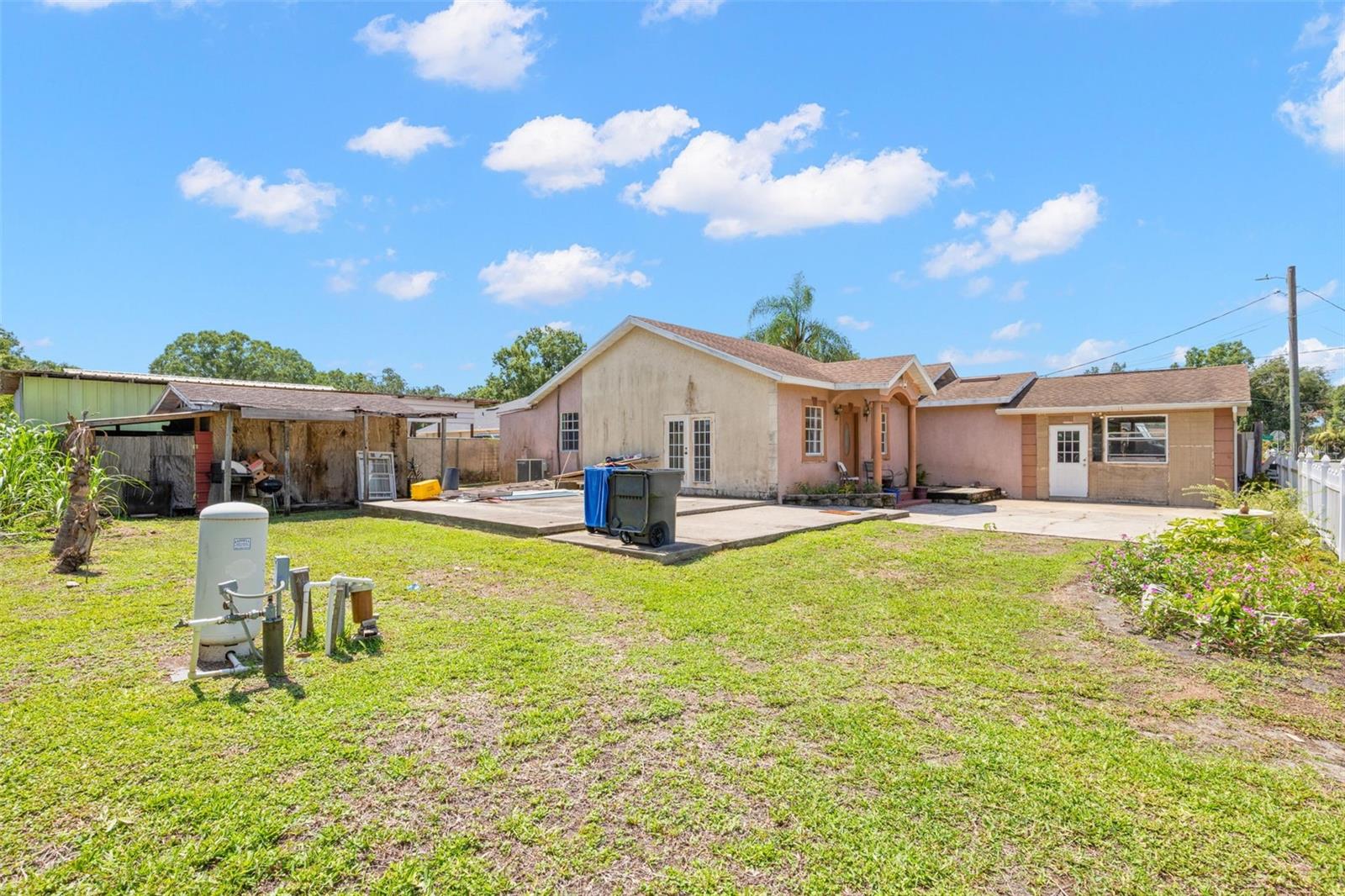 MIDWAY GARDENS - Residential