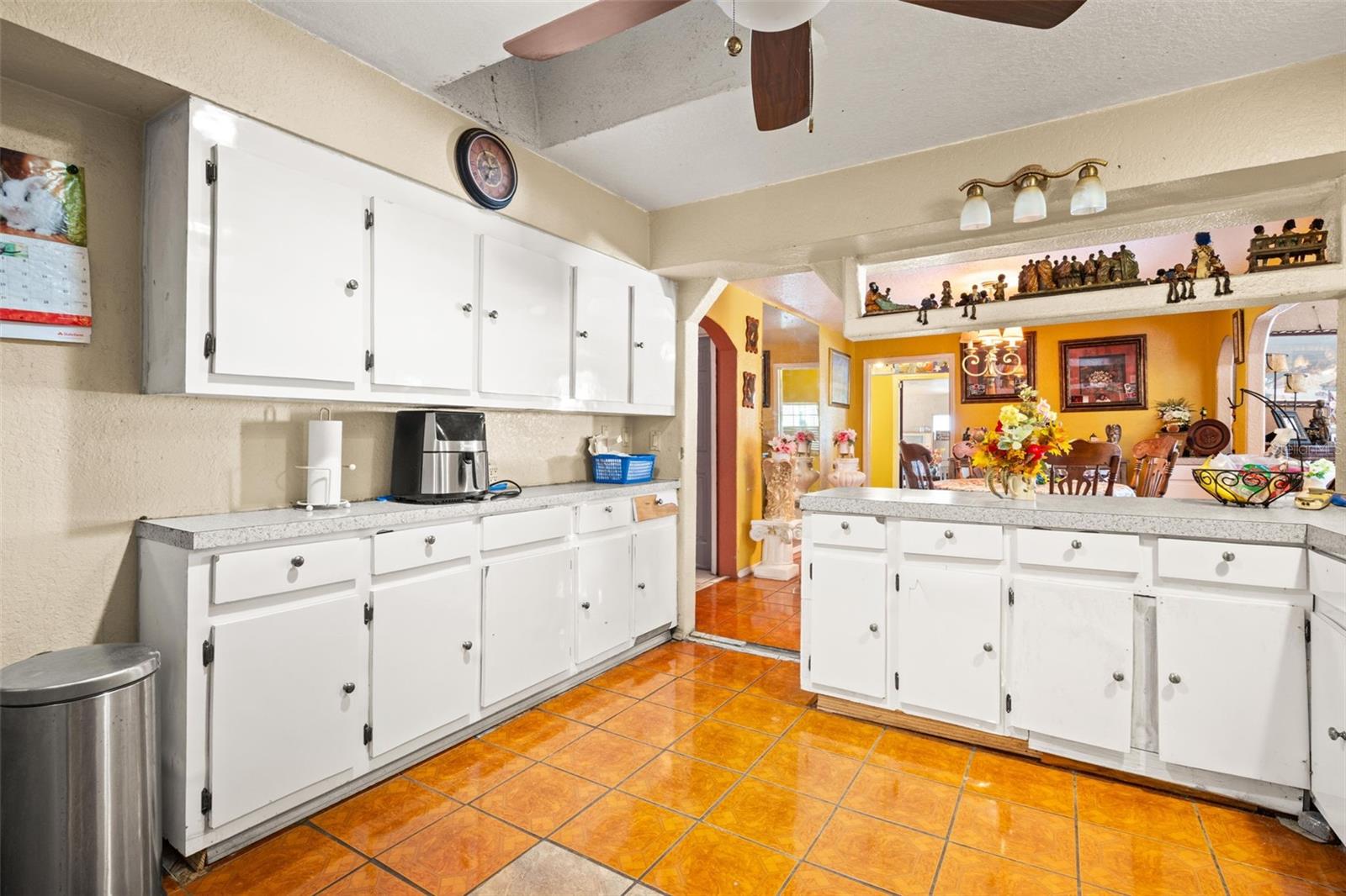 MIDWAY GARDENS - Residential