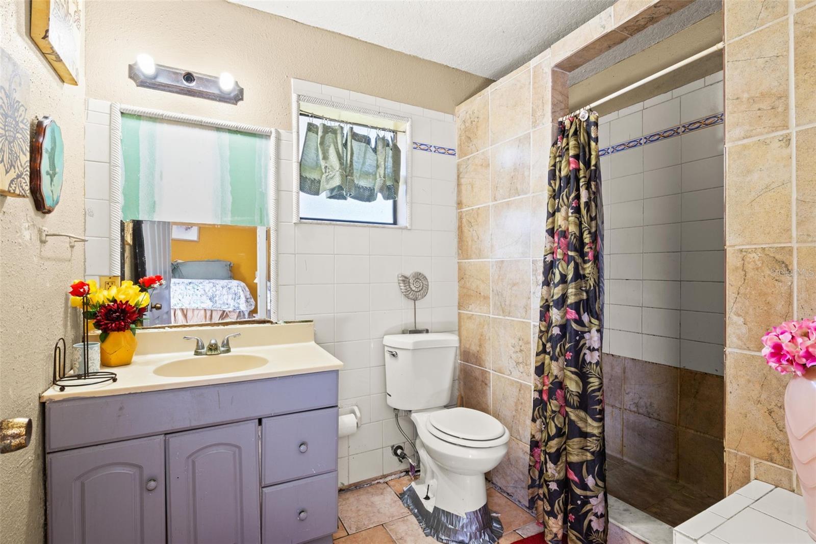 MIDWAY GARDENS - Residential