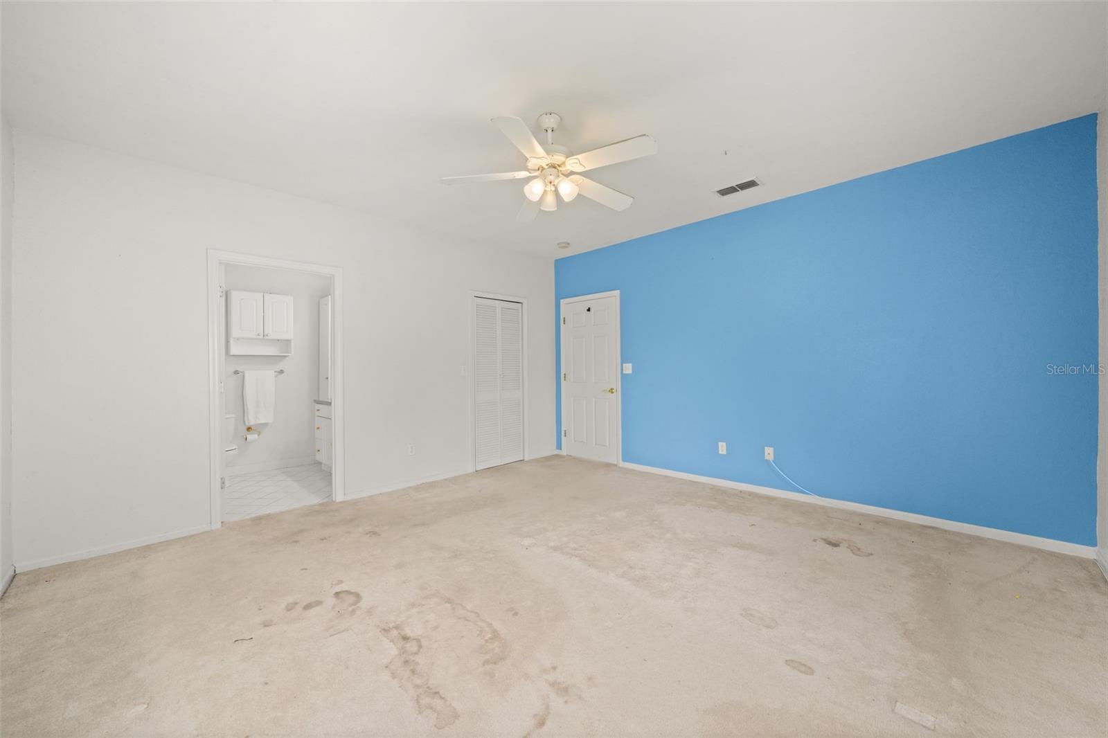 AVON PARK LAKES - Residential