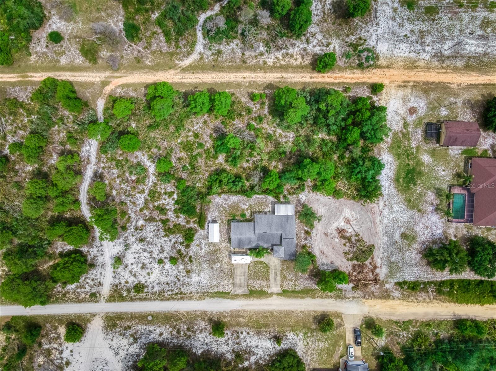 AVON PARK LAKES - Residential