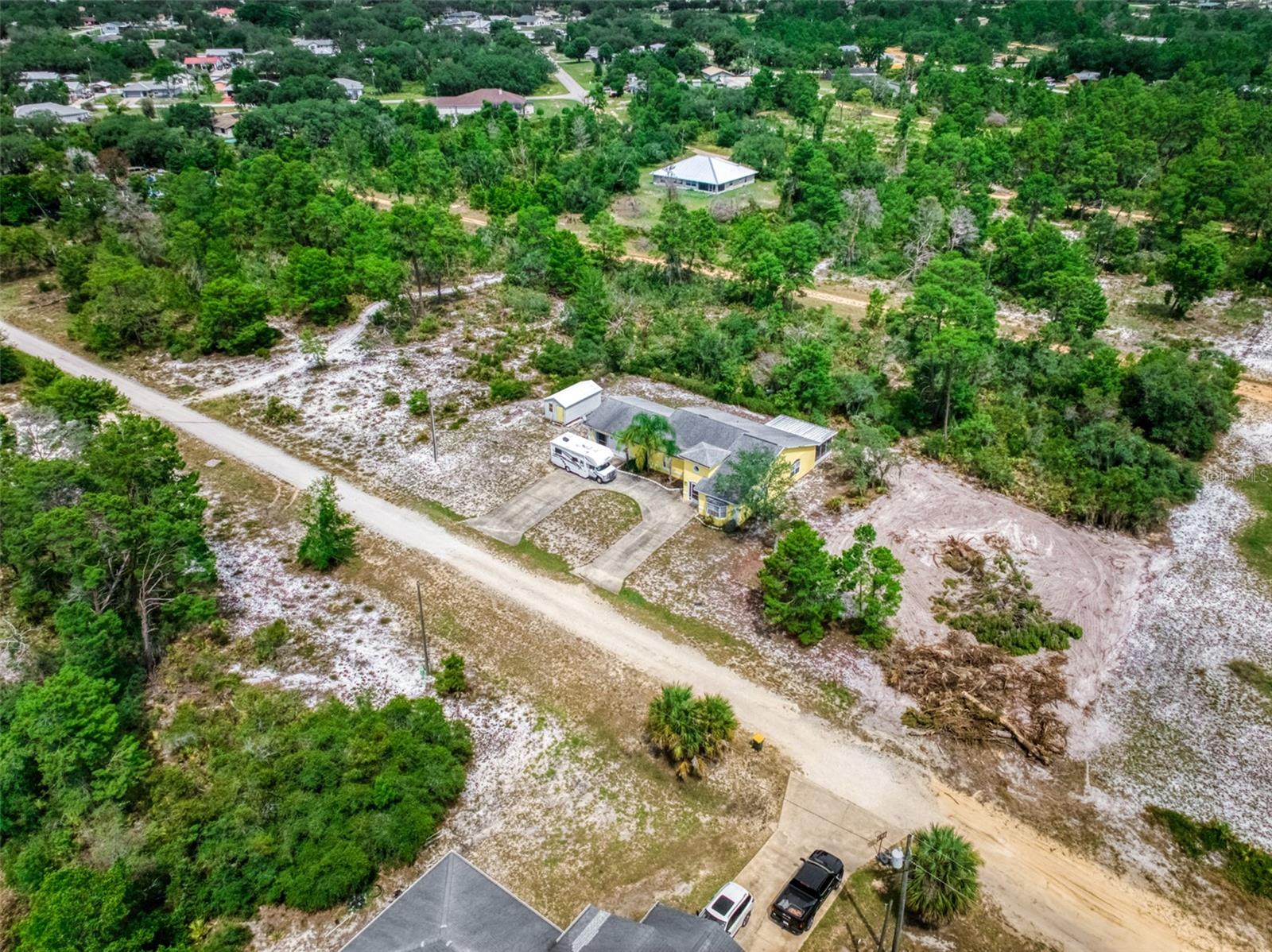 AVON PARK LAKES - Residential