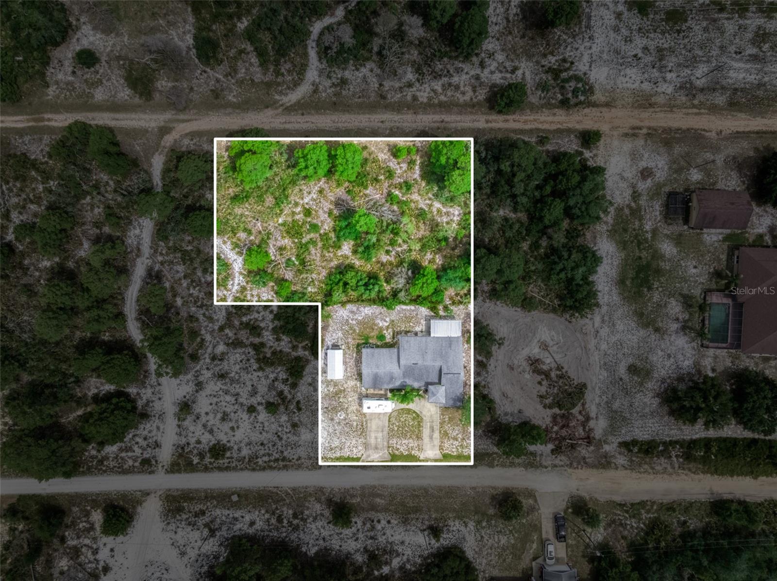 AVON PARK LAKES - Residential