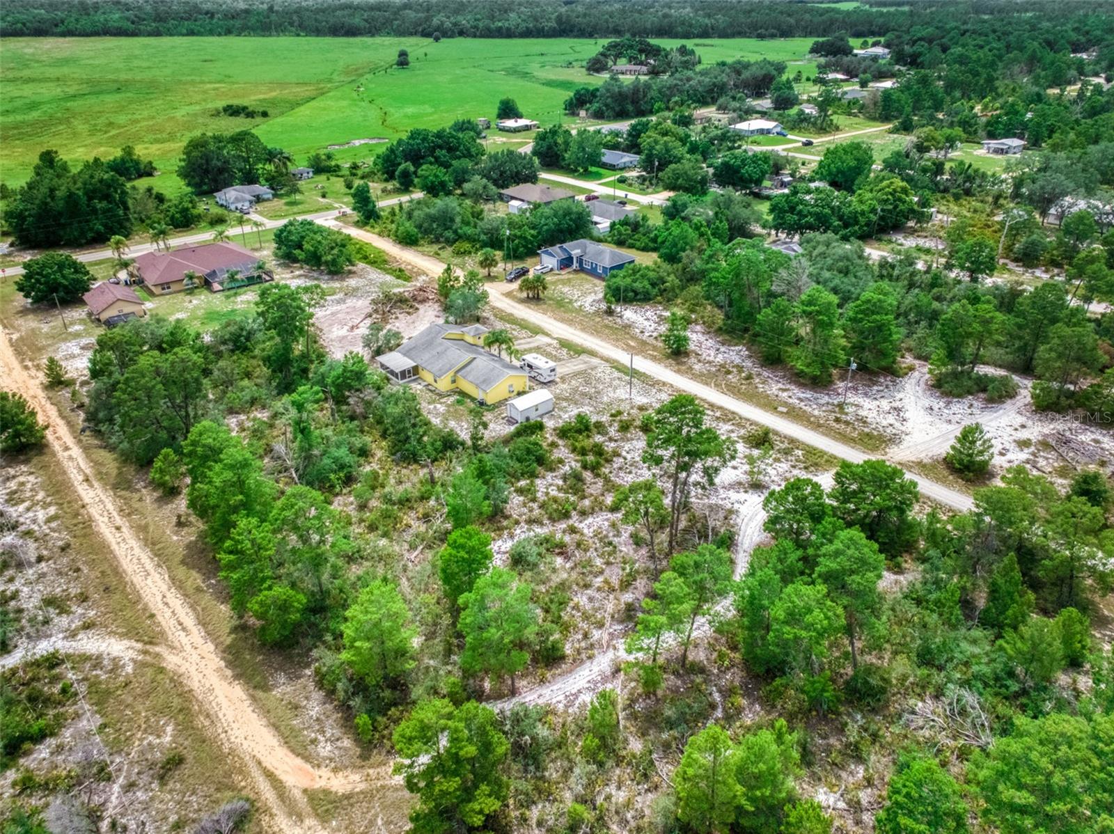 AVON PARK LAKES - Residential