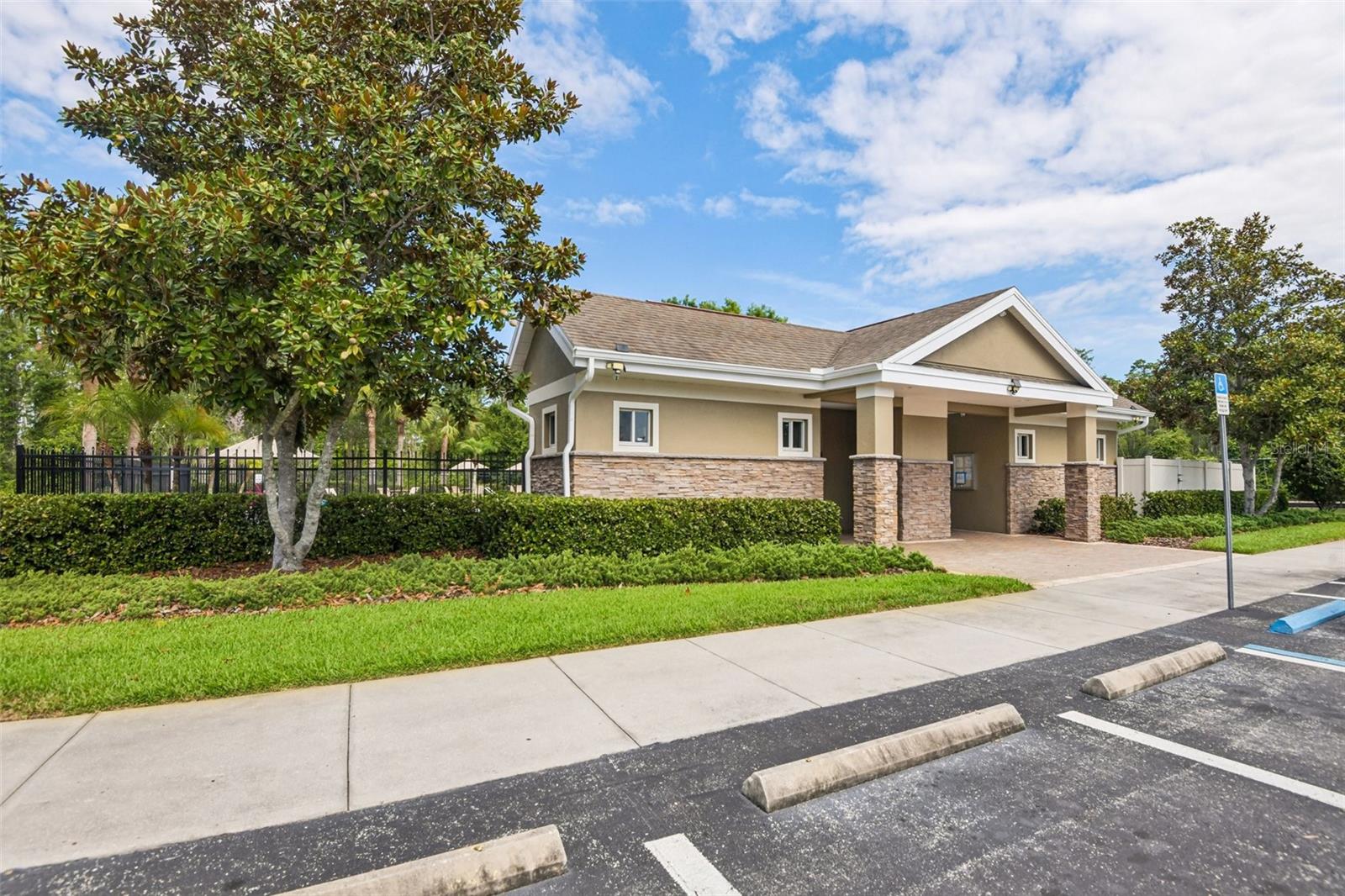 VERANDAHS - Residential