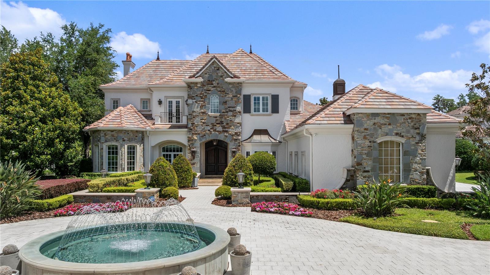 KEENES POINTE - Residential