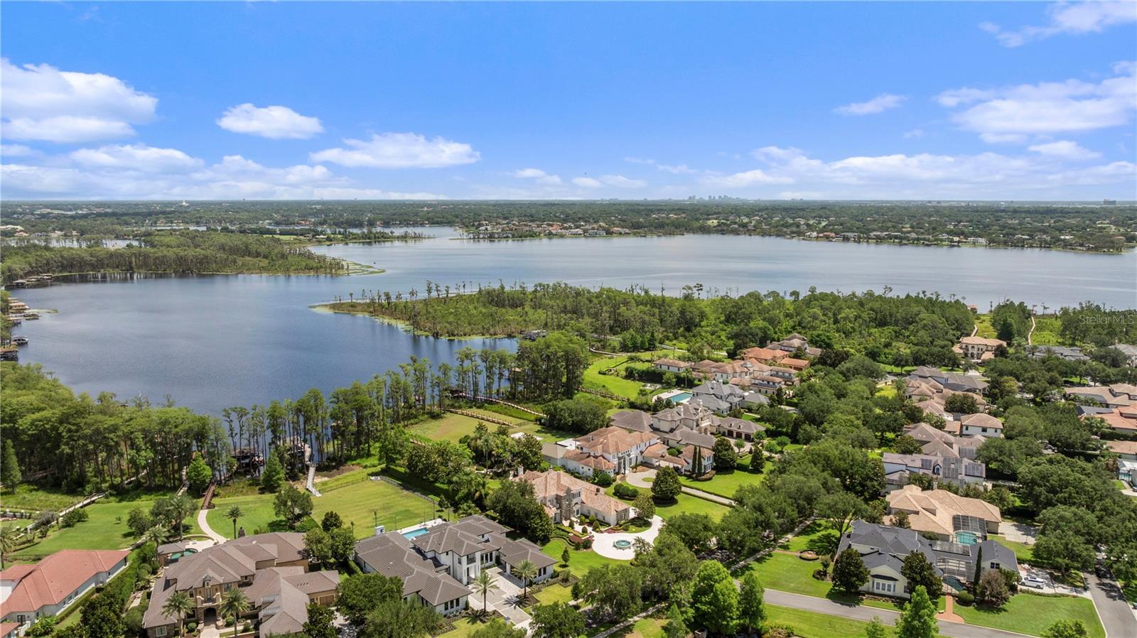 KEENES POINTE - Residential