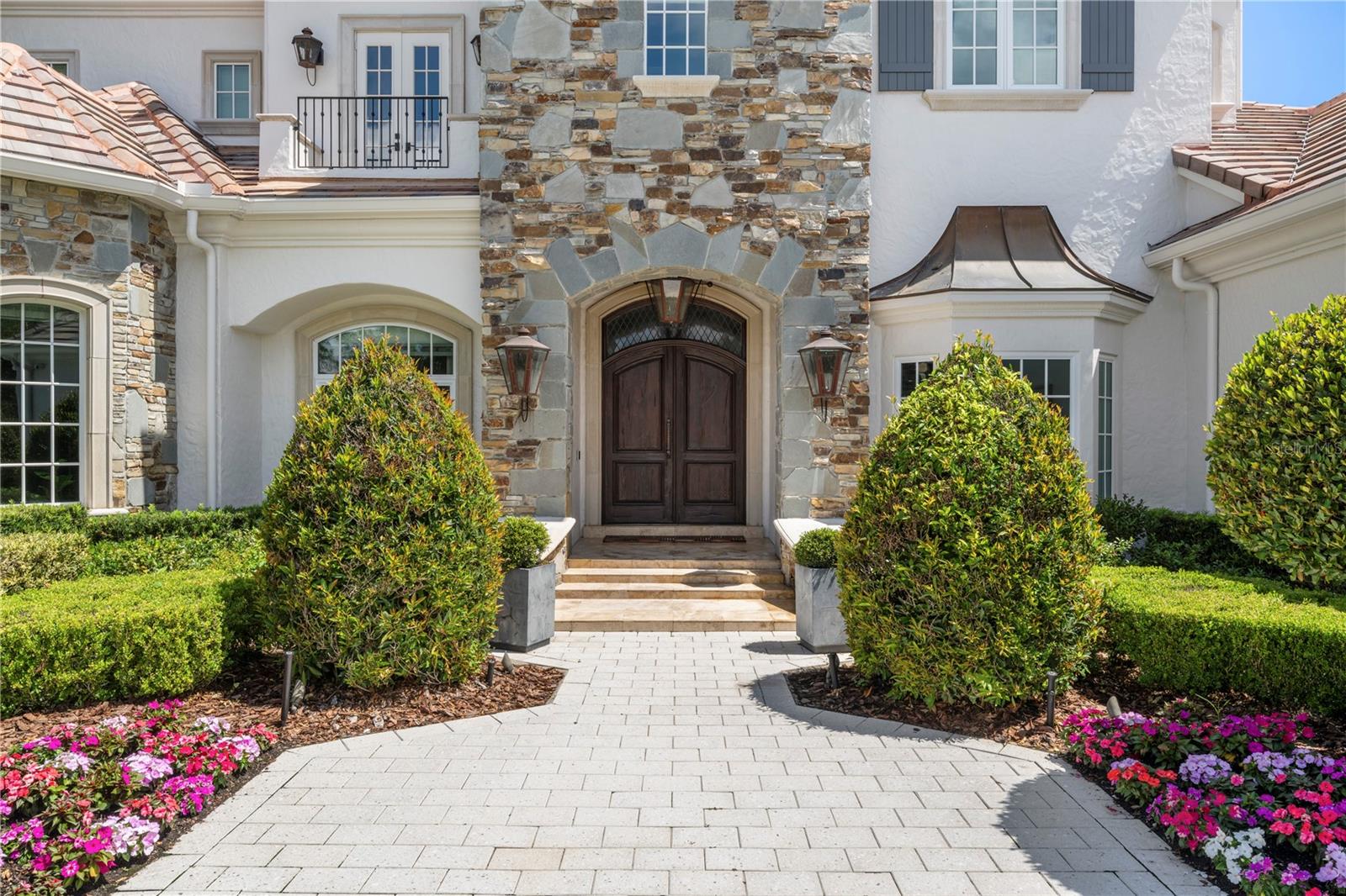 KEENES POINTE - Residential