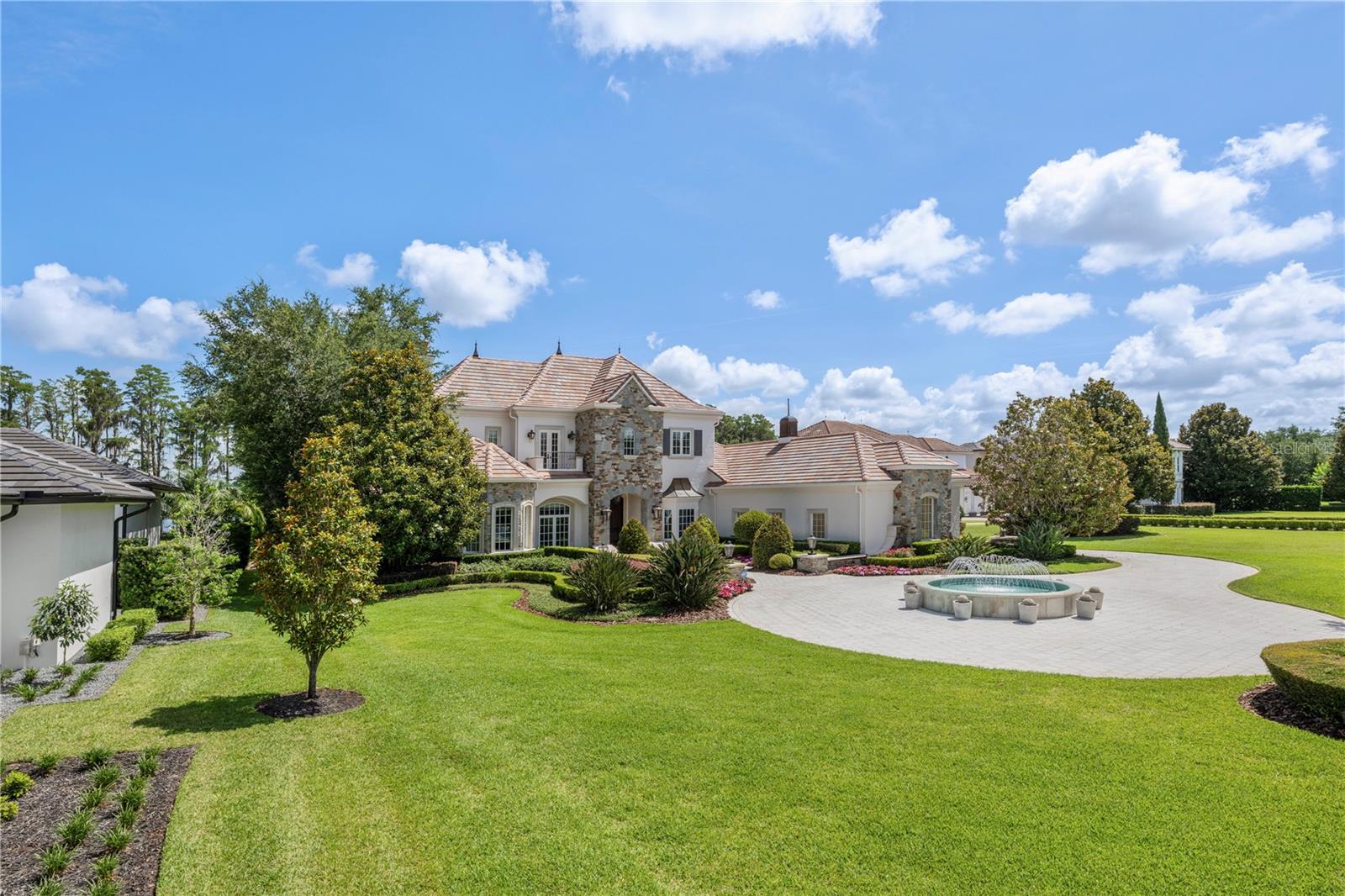 KEENES POINTE - Residential