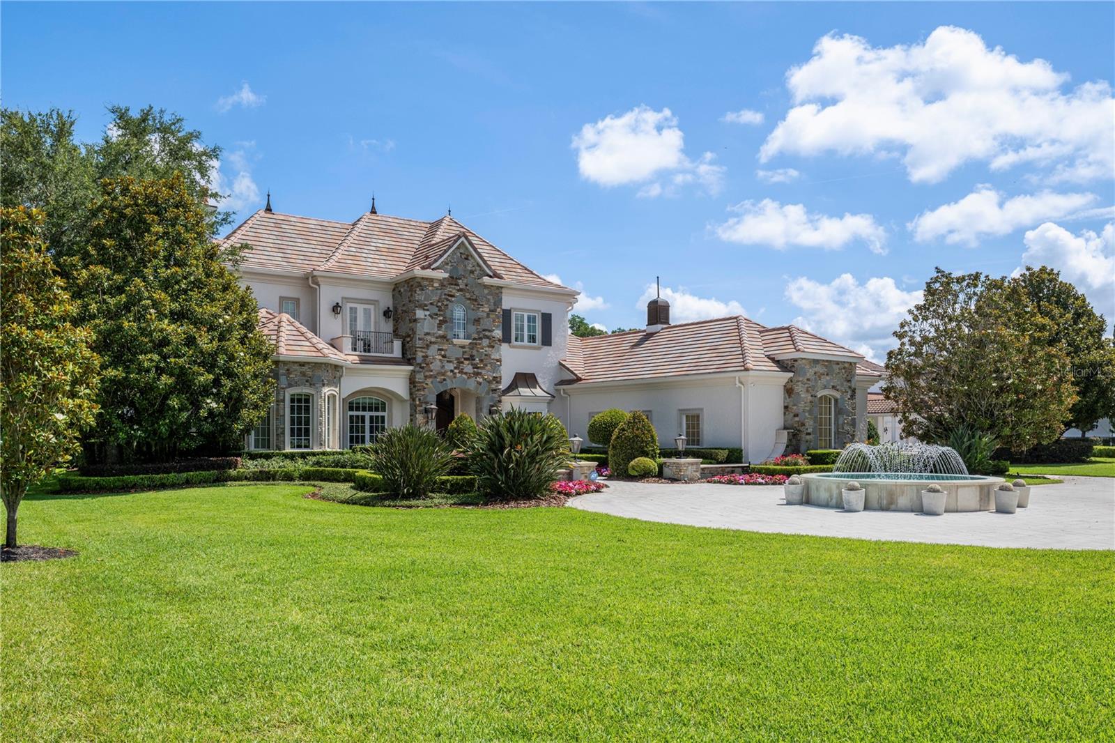 KEENES POINTE - Residential